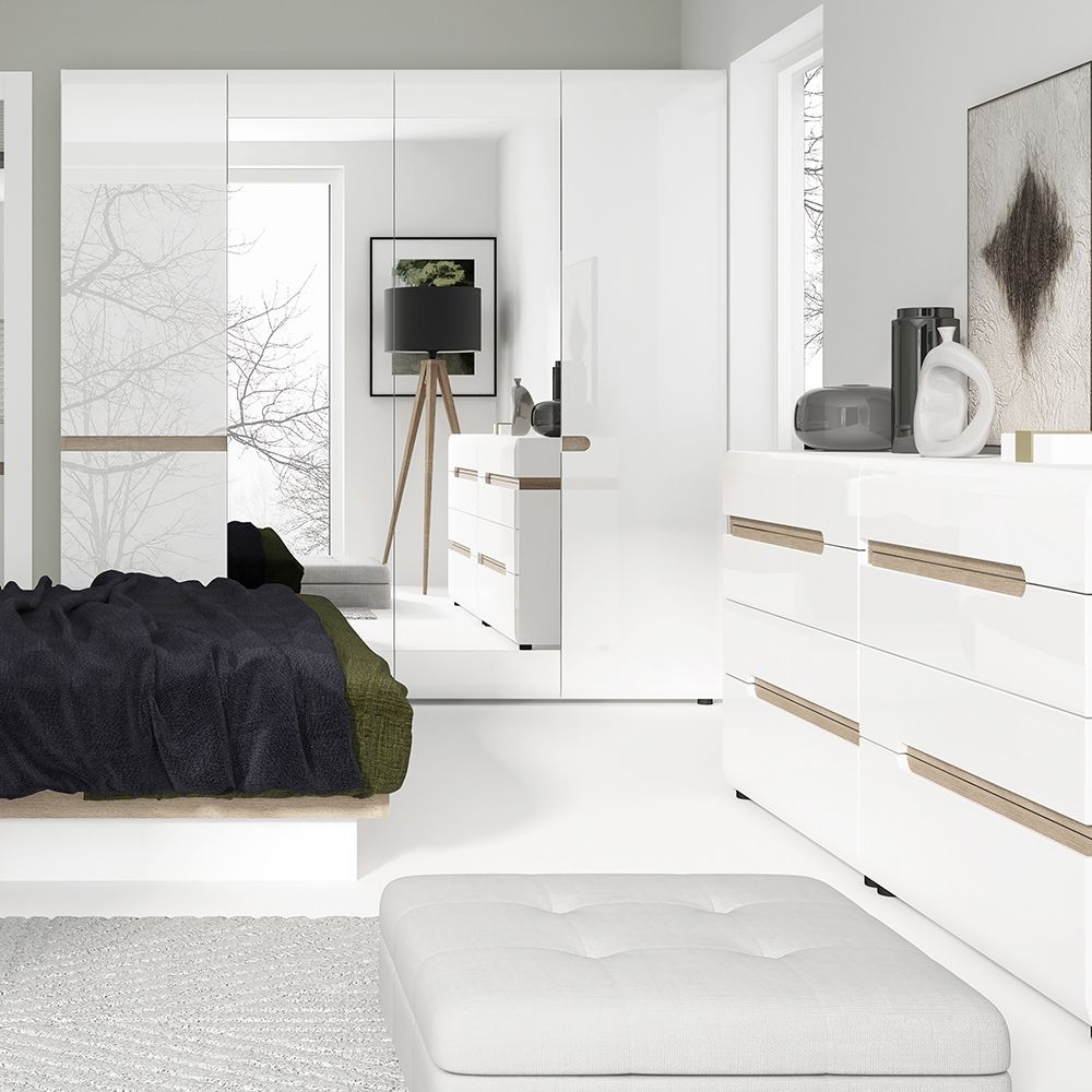 Chelsea 4 Door Wardrobe with Mirrors in White with an Truffle Oak Trim