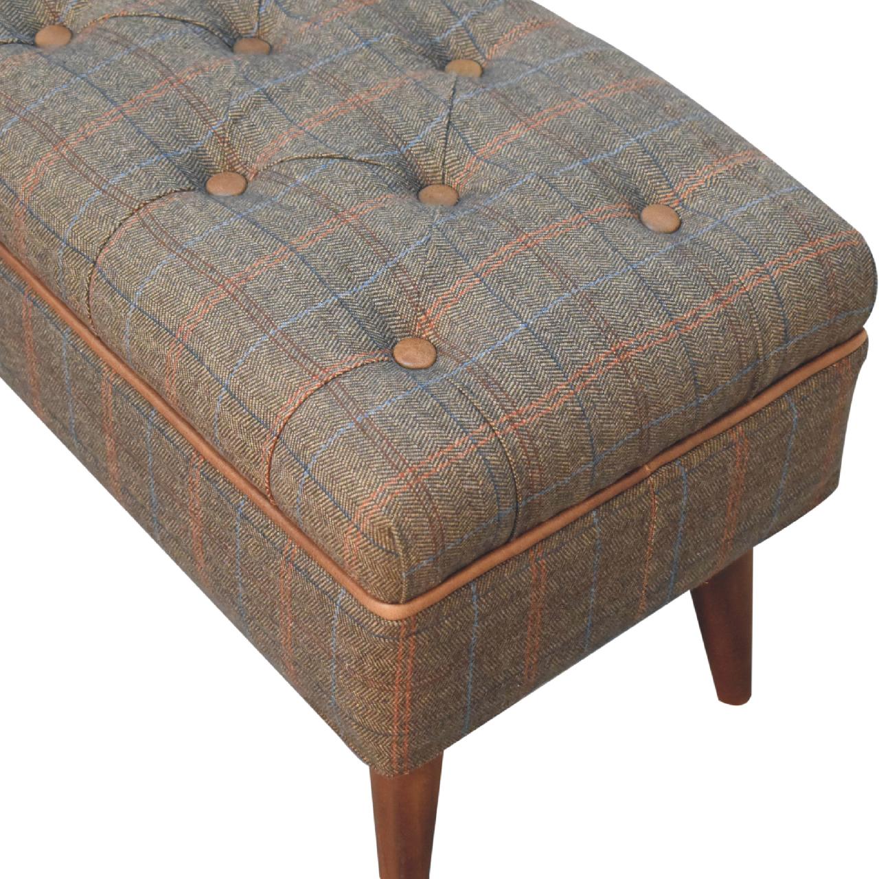 Bite Seat Multi Tweed Buffalo Pipe Bench