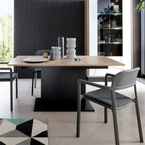 Brolo Extending Dining Table 160-200cm in Walnut and Dark Panel Finish