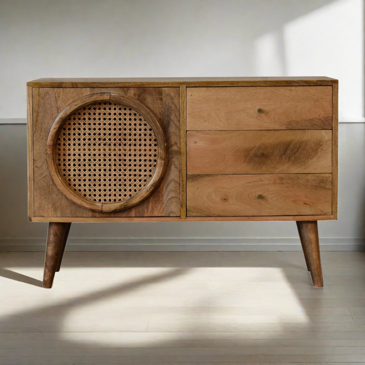 Trendy Cupboard Larissa Sideboard