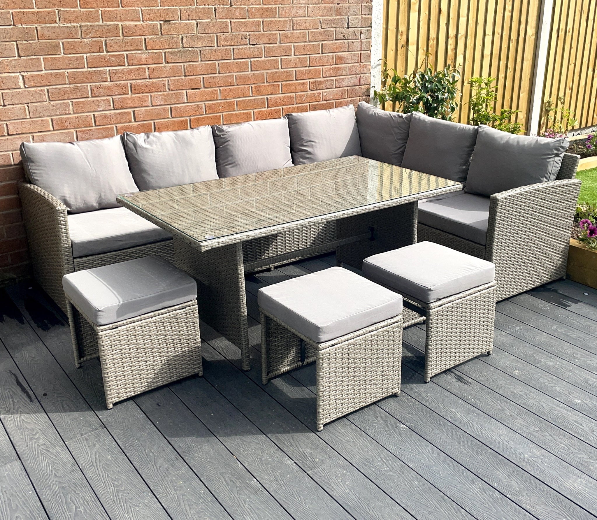 Knutsford 9 Seater Corner Dining Set in Rattan