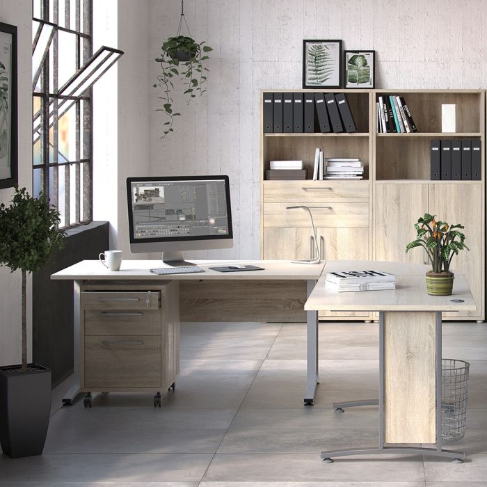 Prima Desk 150 cm in Oak with Height adjustable legs with electric control in Silver grey steel - UK