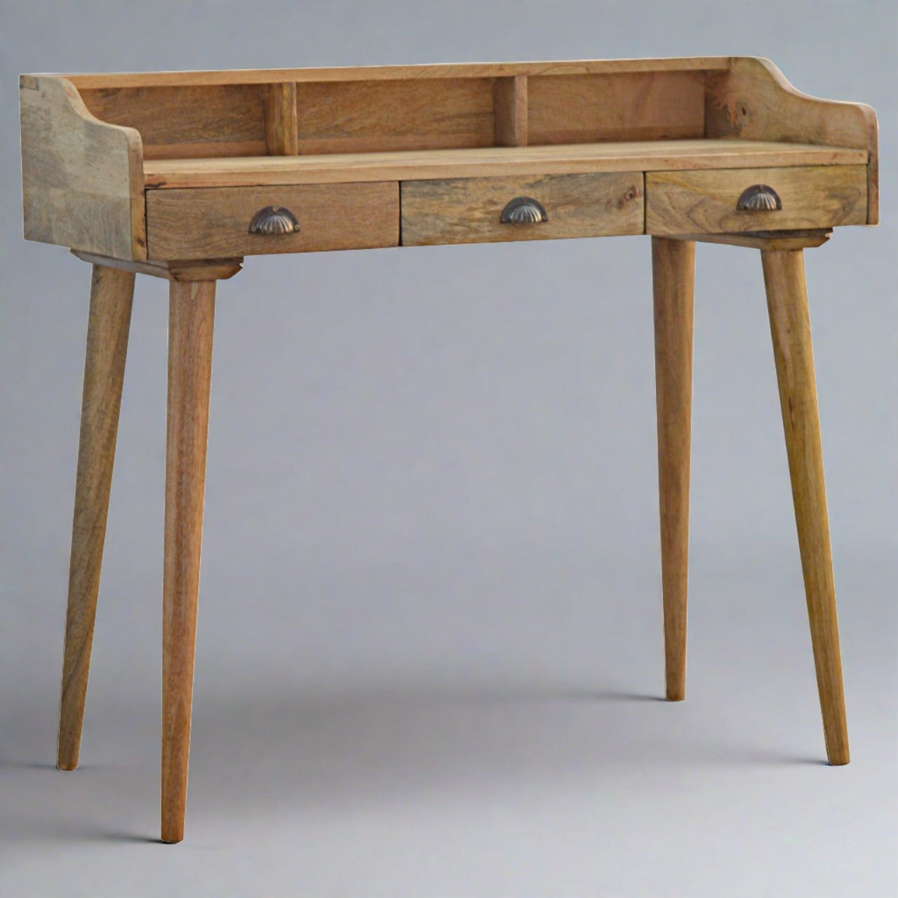 Carlisle Gallery Back Shell Laptop Desk